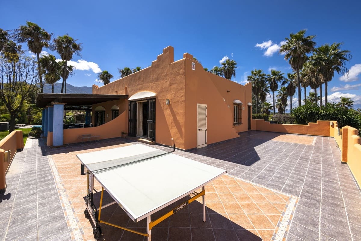 Finca/Casa Rural de 9 habitaciones en Alhaurín el Grande en venta con piscina - 1.150.000 € (Ref: 9540525)