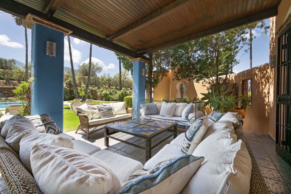 Finca/Casa Rural de 9 habitaciones en Alhaurín el Grande en venta con piscina - 1.150.000 € (Ref: 9540525)