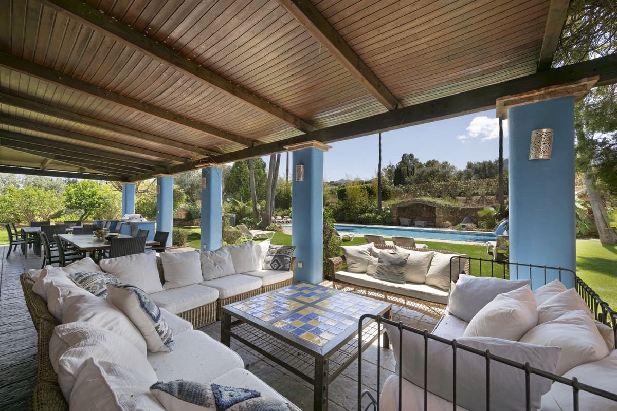 Finca/Casa Rural de 9 habitaciones en Alhaurín el Grande en venta con piscina - 1.150.000 € (Ref: 9540525)