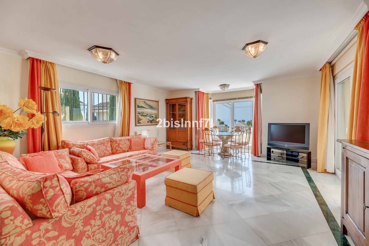 3 sypialnia Penthouse na sprzedaż w Elviria - 1 195 000 € (Ref: 9540529)