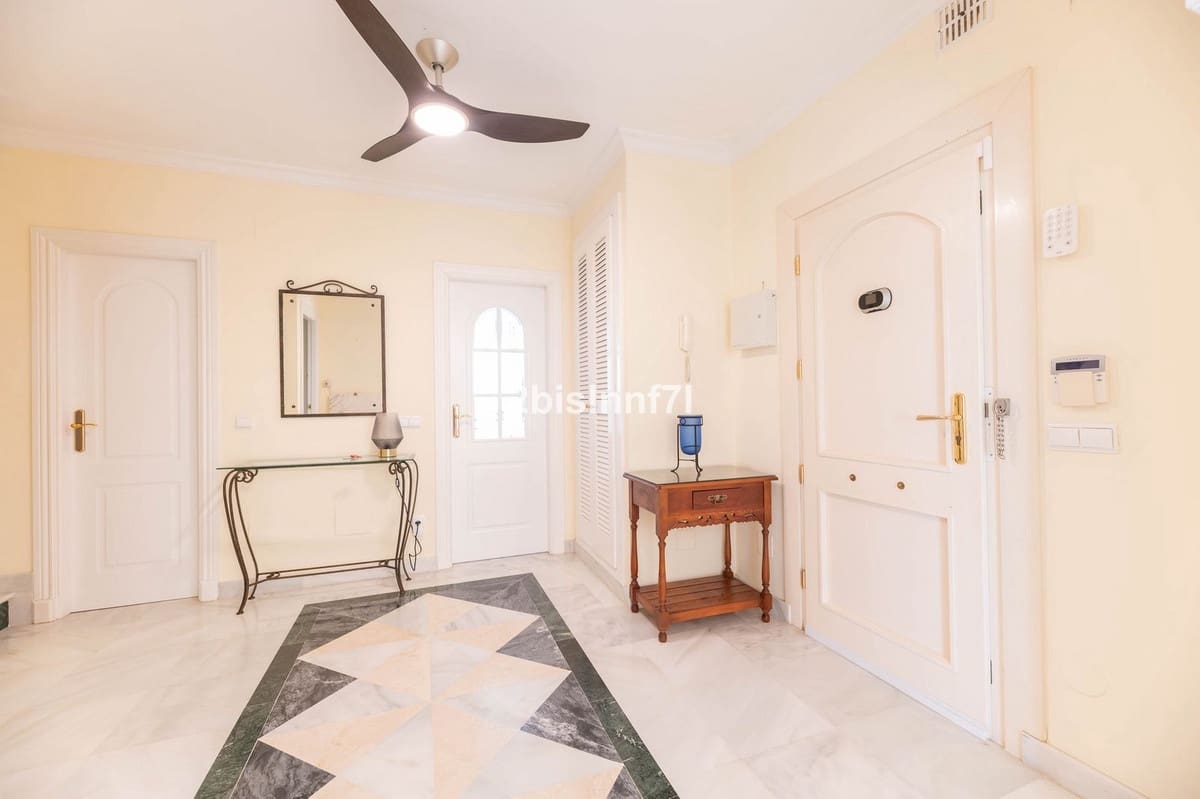 3 sypialnia Penthouse na sprzedaż w Elviria - 1 195 000 € (Ref: 9540529)