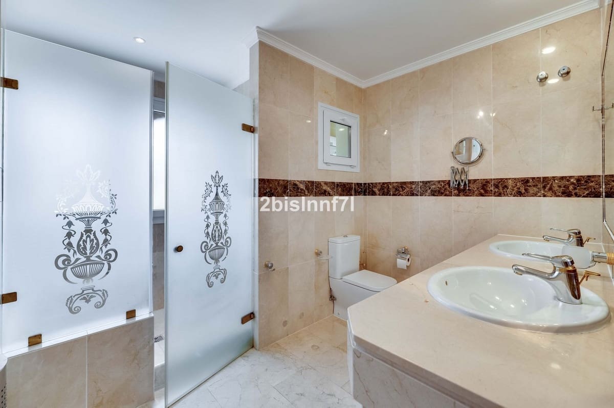 3 sypialnia Penthouse na sprzedaż w Elviria - 1 195 000 € (Ref: 9540529)