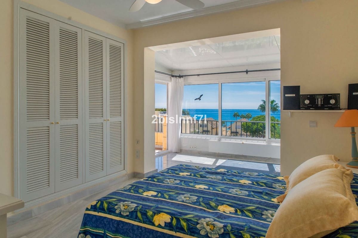 3 sypialnia Penthouse na sprzedaż w Elviria - 1 195 000 € (Ref: 9540529)