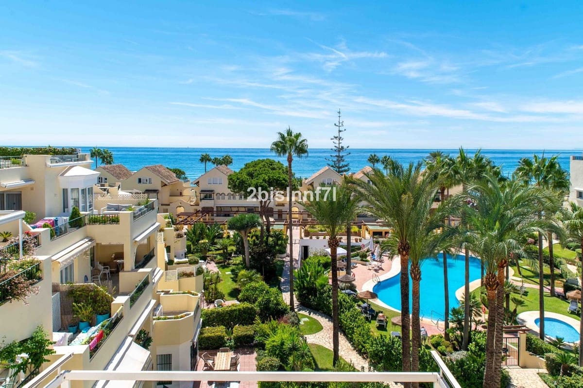 3 sypialnia Penthouse na sprzedaż w Elviria - 1 195 000 € (Ref: 9540529)