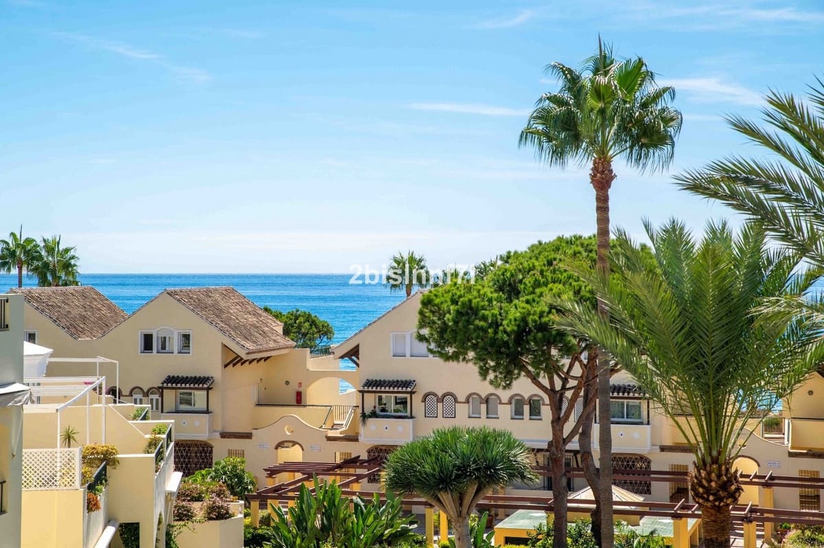 3 sypialnia Penthouse na sprzedaż w Elviria - 1 195 000 € (Ref: 9540529)