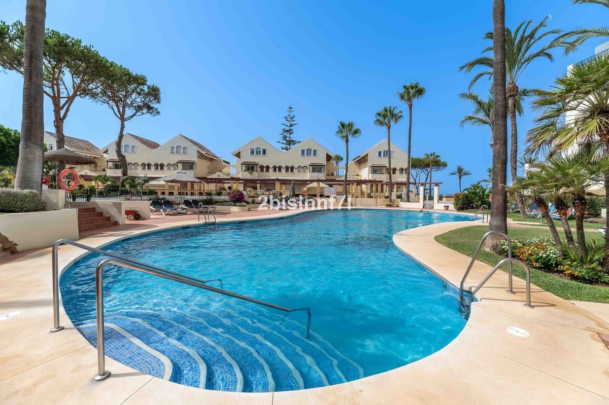 3 sypialnia Penthouse na sprzedaż w Elviria - 1 195 000 € (Ref: 9540529)