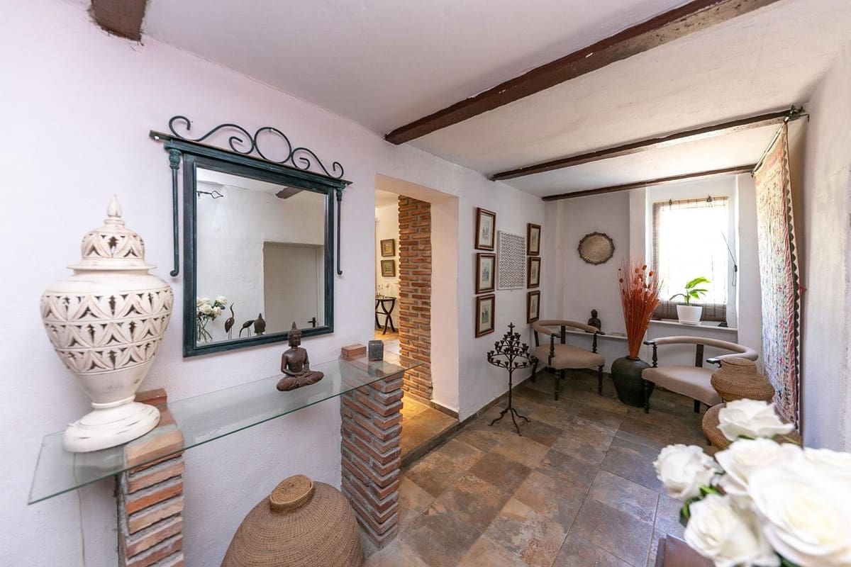 6 sypialnia Finka/Dom wiejski na sprzedaż w Mijas z basenem - 1 195 000 € (Ref: 9540531)