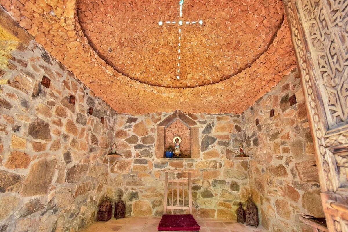 3 sypialnia Finka/Dom wiejski na sprzedaż w Ojen z basenem - 1 198 000 € (Ref: 9540532)