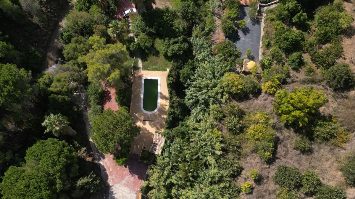 3 sypialnia Finka/Dom wiejski na sprzedaż w Ojen z basenem - 1 198 000 € (Ref: 9540532)