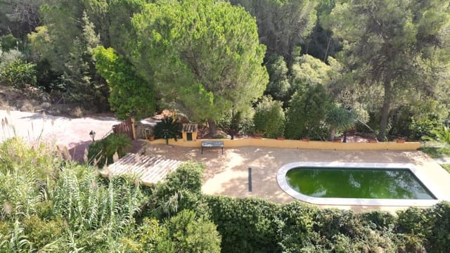 3 soveværelse Finca/Landehus til salg i Ojen med swimmingpool - € 998.000 (Ref: 9540532)