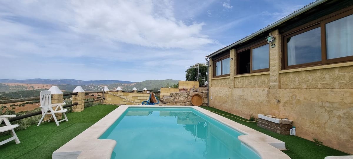 3 quarto Quinta/Casa Rural para venda em Casares com piscina - 1 200 000 € (Ref: 9540533)