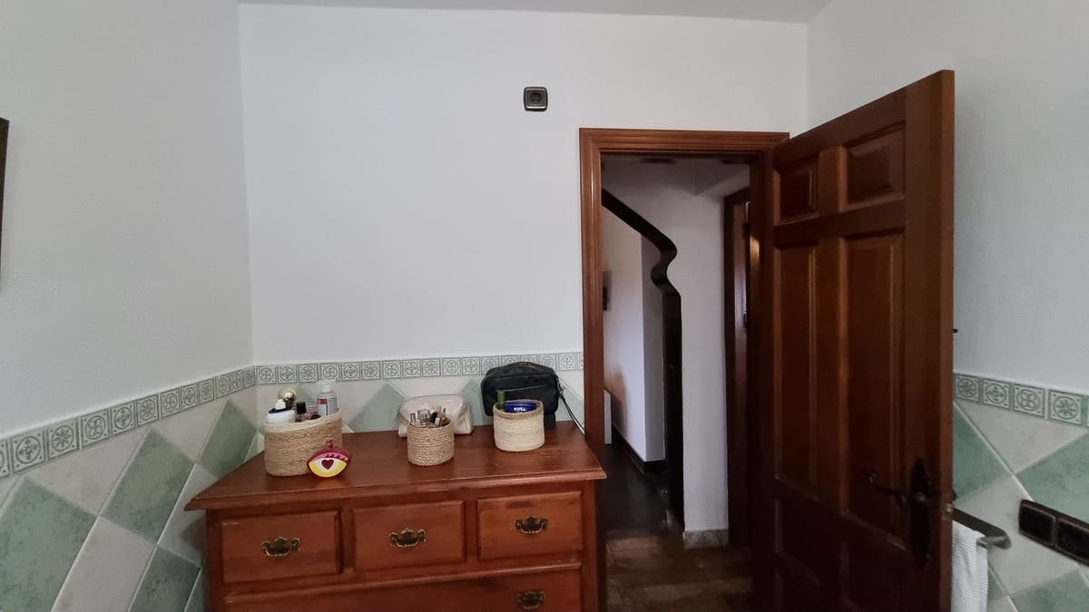 3 quarto Quinta/Casa Rural para venda em Casares com piscina - 1 200 000 € (Ref: 9540533)