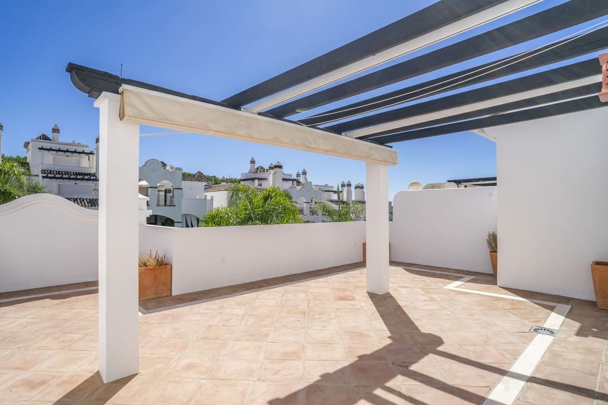 2 chambre Penthouse à vendre à Marbella avec piscine garage - 1 240 000 € (Ref: 9540534)