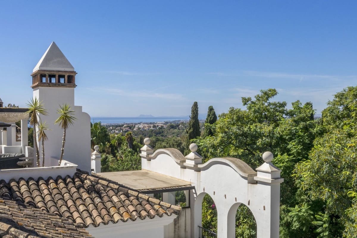 2 chambre Penthouse à vendre à Marbella avec piscine garage - 1 240 000 € (Ref: 9540534)