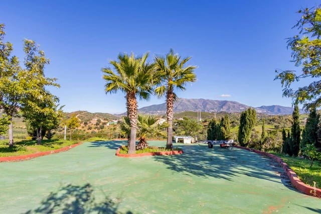 4 sypialnia Finka/Dom wiejski na sprzedaż w Mijas pueblo, Mijas z basenem - 1 250 000 € (Ref: 9540537)