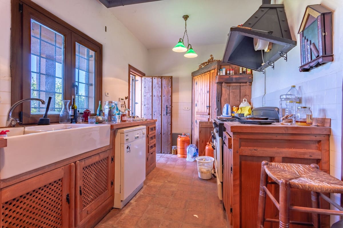 4 sypialnia Finka/Dom wiejski na sprzedaż w Mijas z basenem - 1 250 000 € (Ref: 9540537)