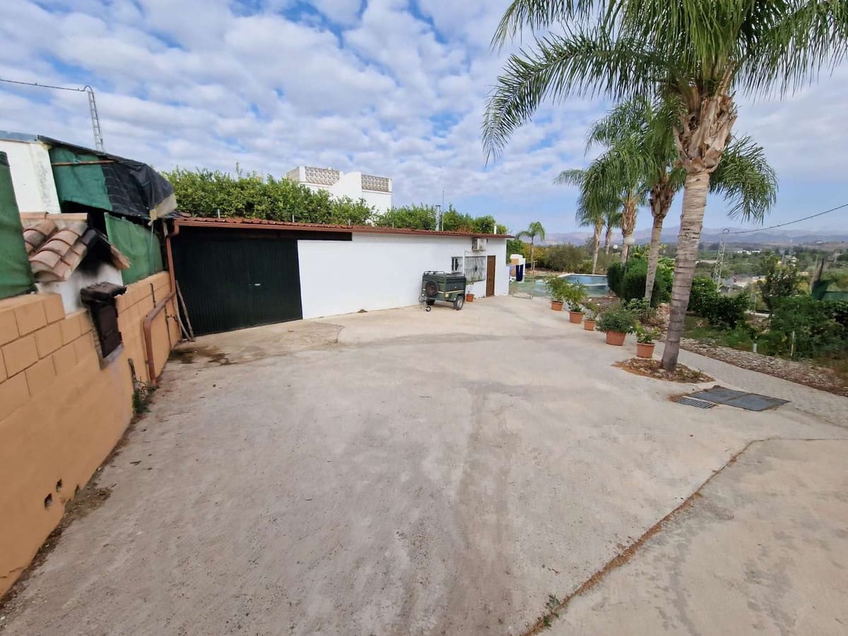 7 sypialnia Finka/Dom wiejski na sprzedaż w Alhaurin de la Torre z garażem - 1 270 000 € (Ref: 9540538)