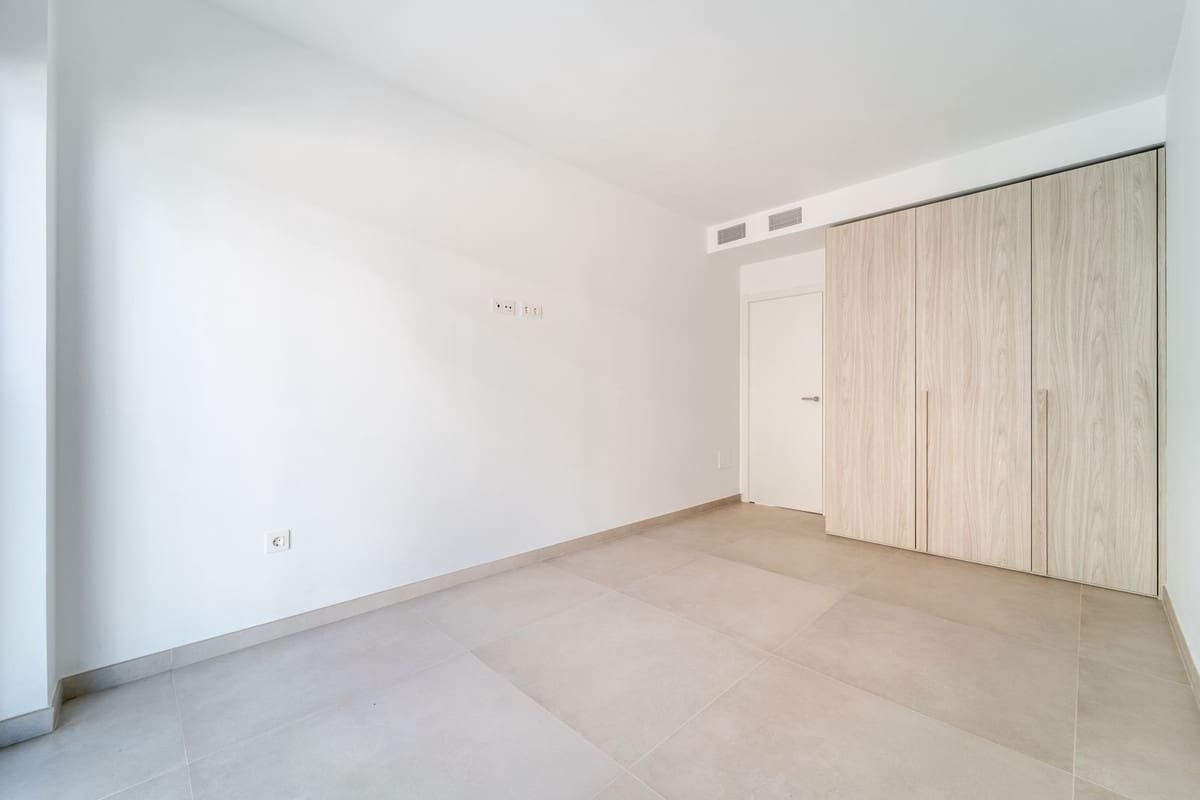 4 slaapkamer Penthouse te koop in Benalmadena - € 1.289.000 (Ref: 9540539)