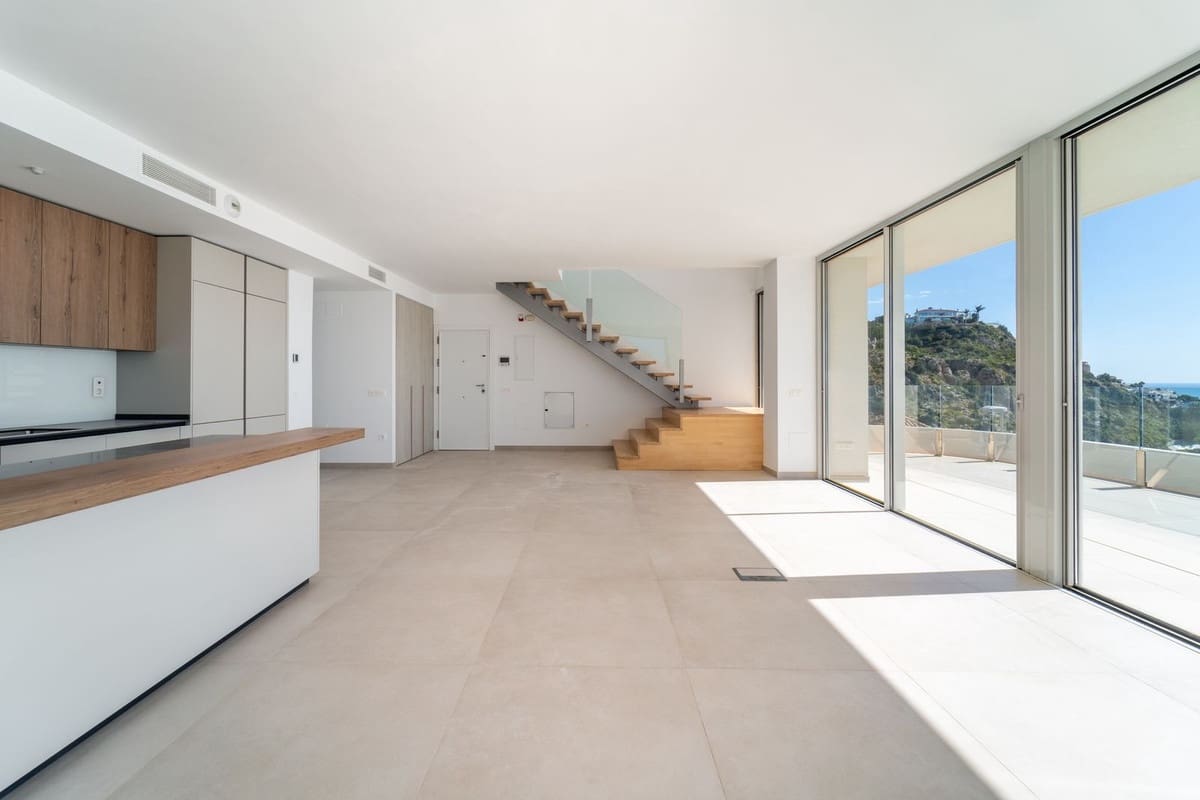 4 slaapkamer Penthouse te koop in Benalmadena - € 1.289.000 (Ref: 9540539)