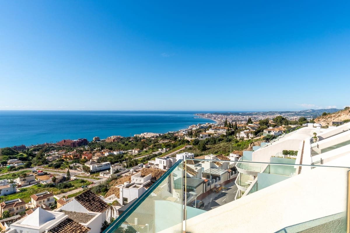 4 slaapkamer Penthouse te koop in Benalmadena - € 1.289.000 (Ref: 9540539)