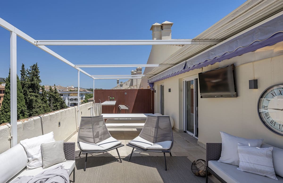 4 slaapkamer Penthouse te koop in Golden Mile met zwembad garage - € 1.295.000 (Ref: 9540542)