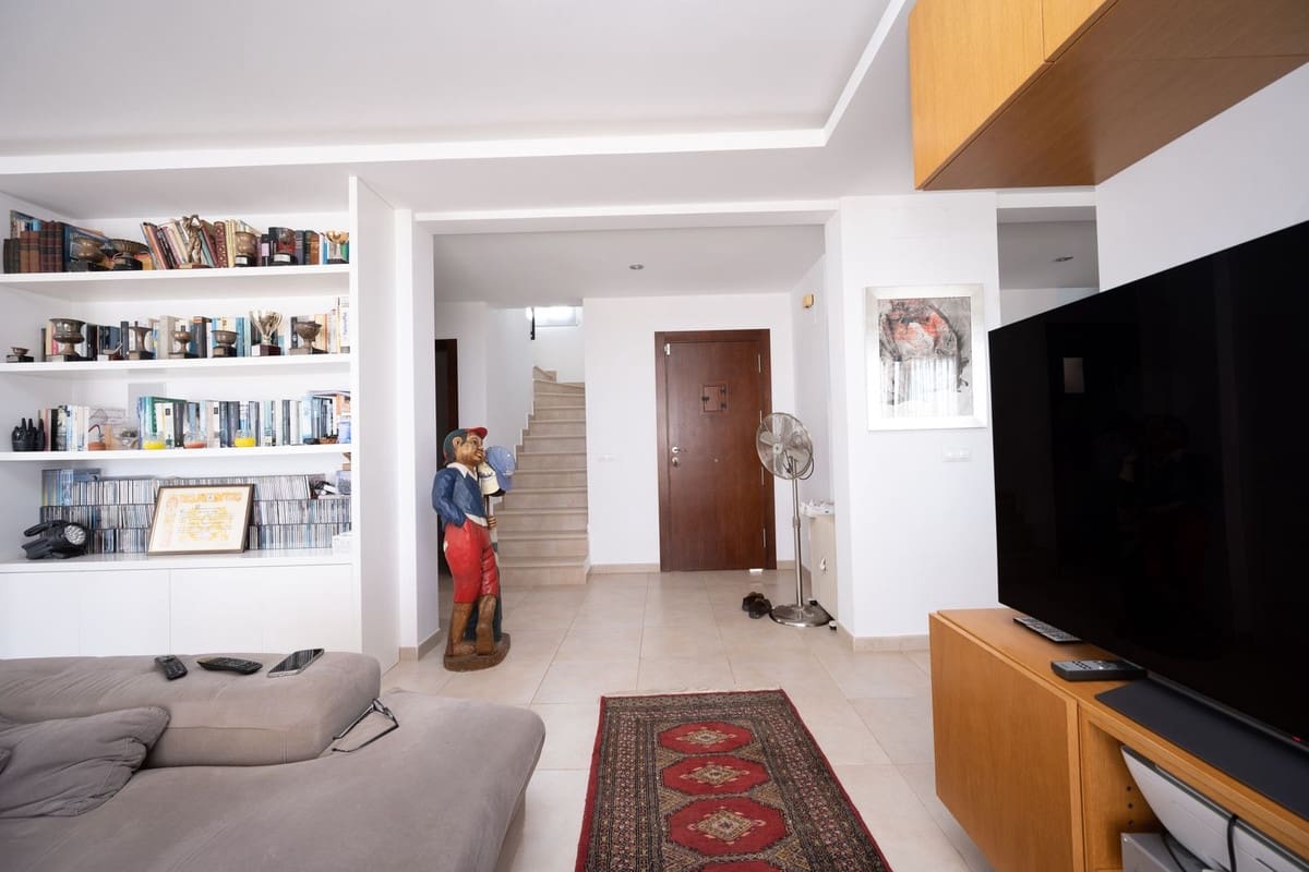 3 soveværelse Penthouse til salg i Los Monteros med swimmingpool garage - € 1.300.000 (Ref: 9540543)