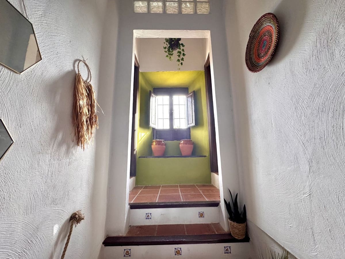 11 bedroom Finca/Country House for sale in Malaga city with pool - € 1,300,000 (Ref: 9540546)