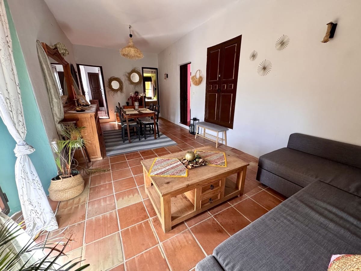 11 bedroom Finca/Country House for sale in Malaga city with pool - € 1,300,000 (Ref: 9540546)