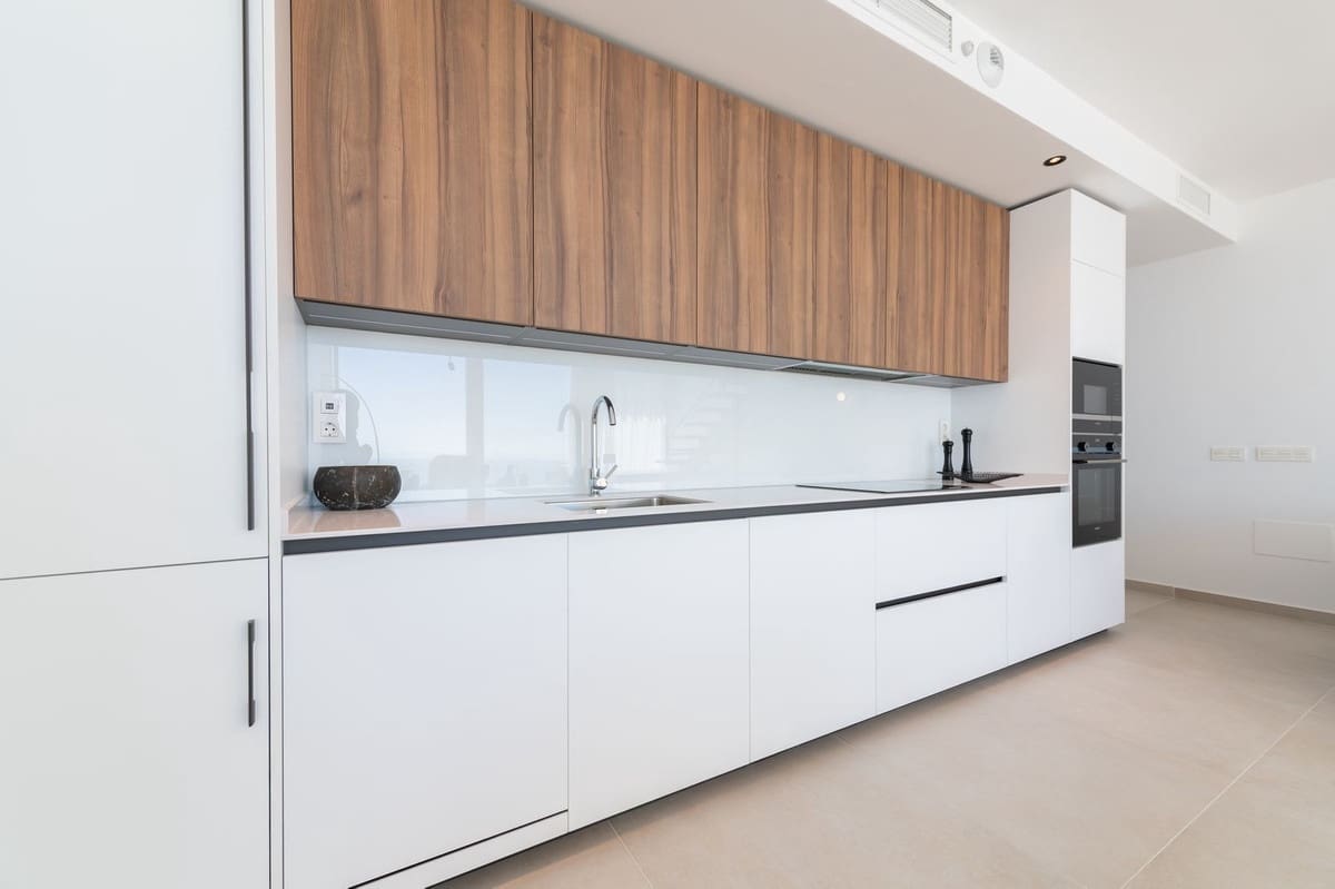 3 soveværelse Penthouse til salg i Benalmadena med swimmingpool - € 1.349.000 (Ref: 9540547)