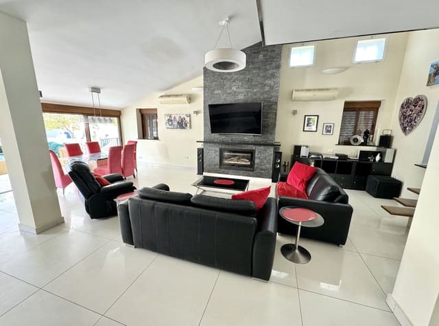 5 soveværelse Finca/Landehus til salg i Mijas pueblo, Mijas - € 1.395.000 (Ref: 9540549)