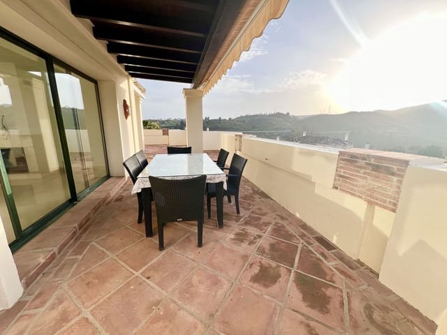 3 bedroom Penthouse for sale in Benahavís pueblo, Benahavís with pool garage - € 1,400,000 (Ref: 9540552)