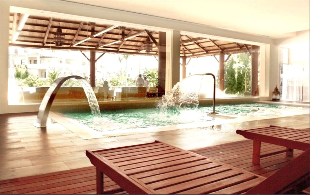 3 bedroom Penthouse for sale in Benahavis with pool garage - € 1,400,000 (Ref: 9540552)