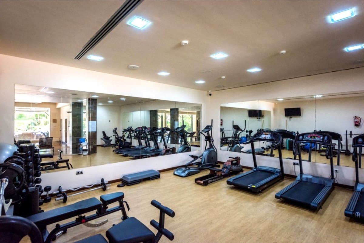 3 bedroom Penthouse for sale in Benahavis with pool garage - € 1,400,000 (Ref: 9540552)