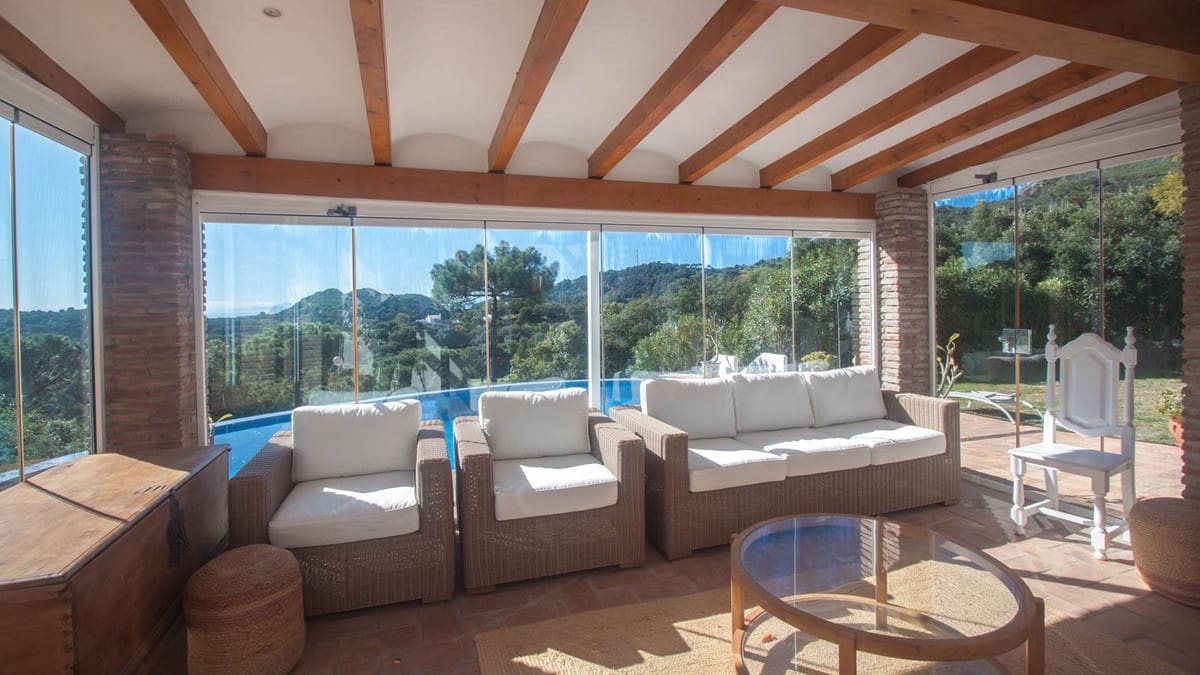 5 chambre Finca/Maison de Campagne à vendre à Casares avec piscine - 1 400 000 € (Ref: 9540554)