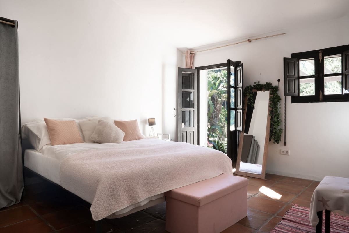 4 chambre Finca/Maison de Campagne à vendre à Casares - 1 450 000 € (Ref: 9540556)