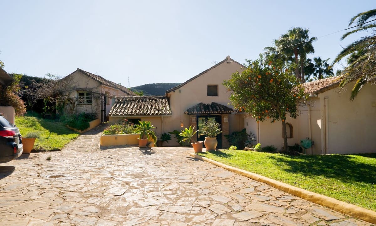 4 chambre Finca/Maison de Campagne à vendre à Casares - 1 450 000 € (Ref: 9540556)