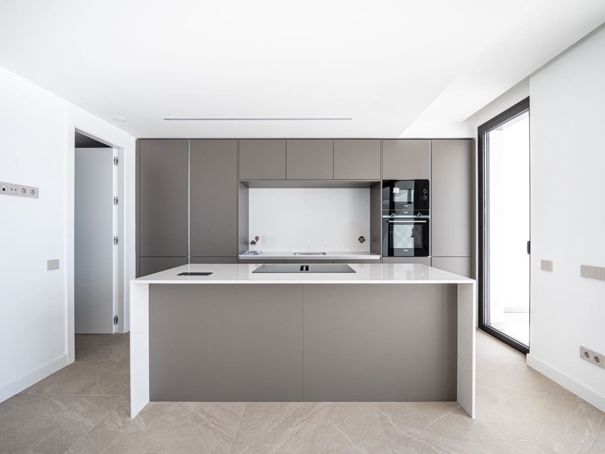 2 sovrum Takvåning till salu i Marbella med pool - 1 495 000 € (Ref: 9540557)