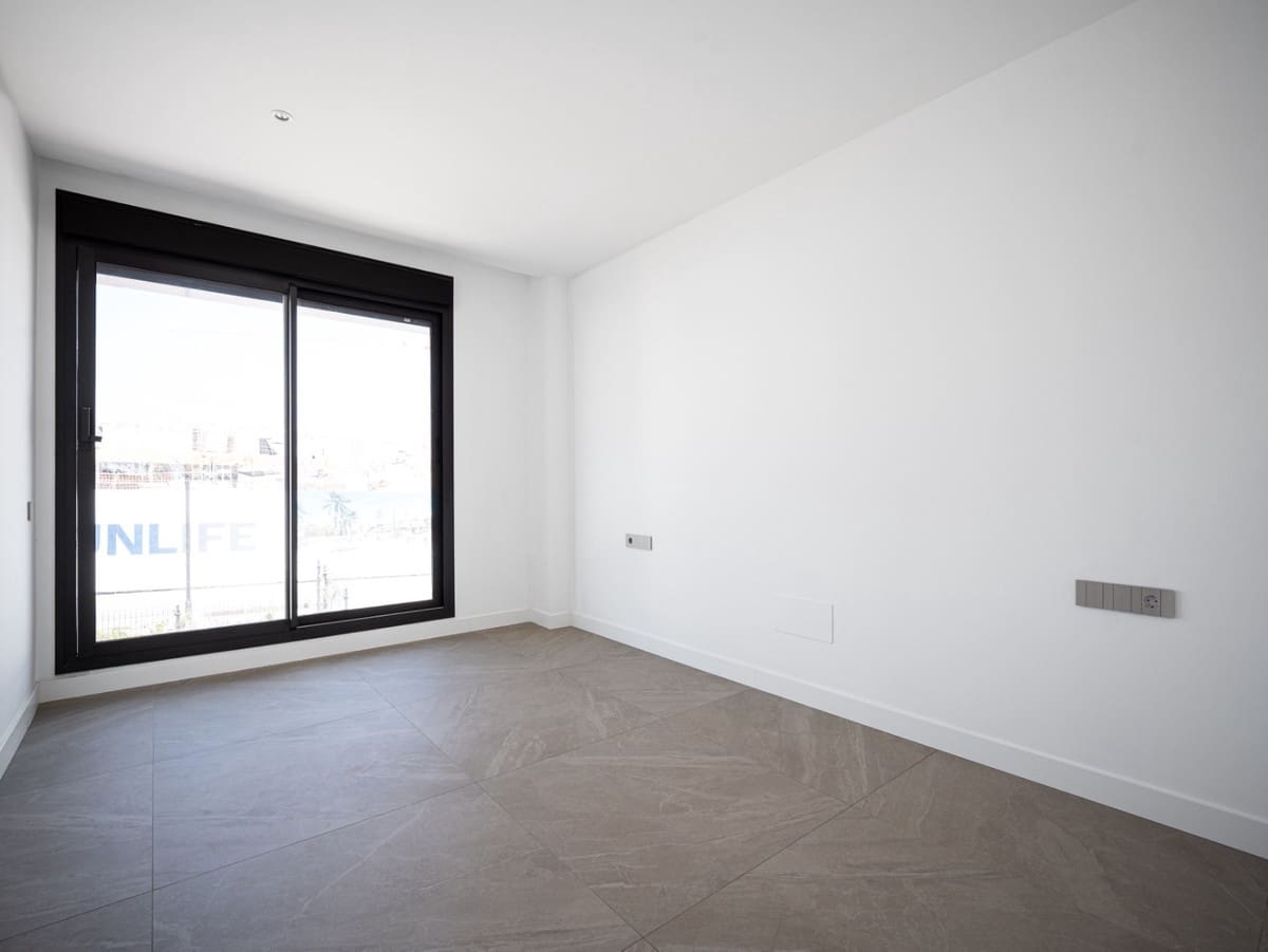 2 sovrum Takvåning till salu i Marbella med pool - 1 495 000 € (Ref: 9540557)