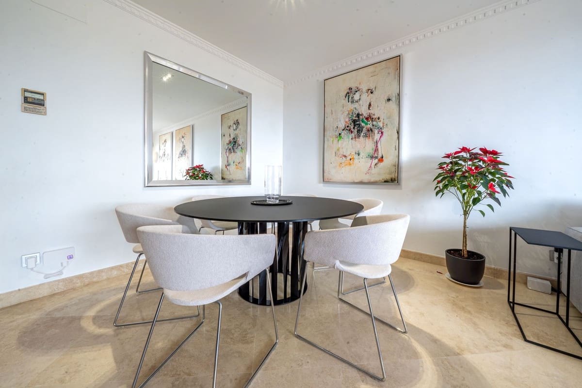 3 quarto Penthouse para venda em El Paraiso com piscina - 1 495 000 € (Ref: 9540558)