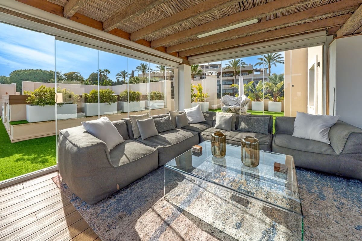 3 quarto Penthouse para venda em El Paraiso com piscina - 1 495 000 € (Ref: 9540558)