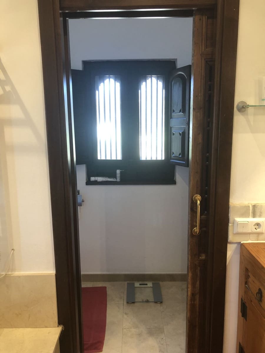 Finca/Casa Rural de 4 habitaciones en Estepona en venta con piscina - 1.495.000 € (Ref: 9540559)