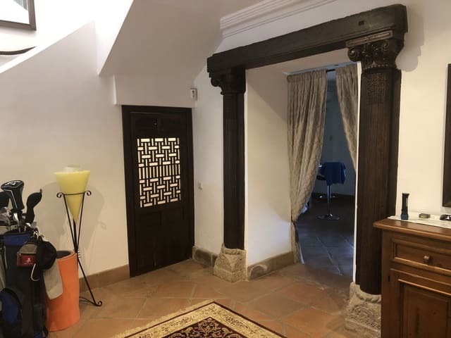 4 soverom Finca/Herregård til salgs i Centro, Estepona med svømmebasseng - € 1 495 000 (Ref: 9540559)