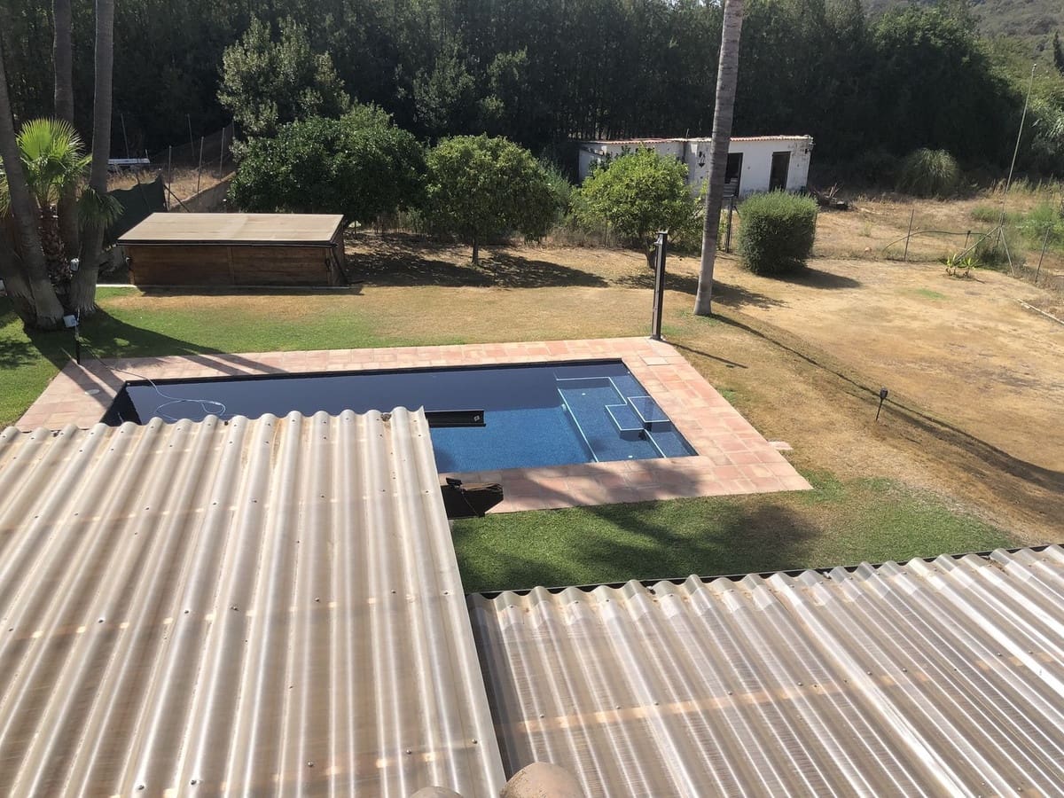 Finca/Casa Rural de 4 habitaciones en Estepona en venta con piscina - 1.495.000 € (Ref: 9540559)