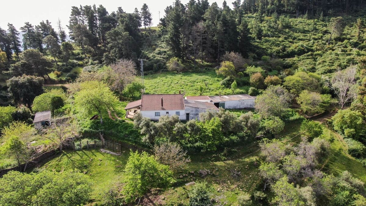 3 bedroom Finca/Country House for sale in Gaucin - € 1,500,000 (Ref: 9540561)