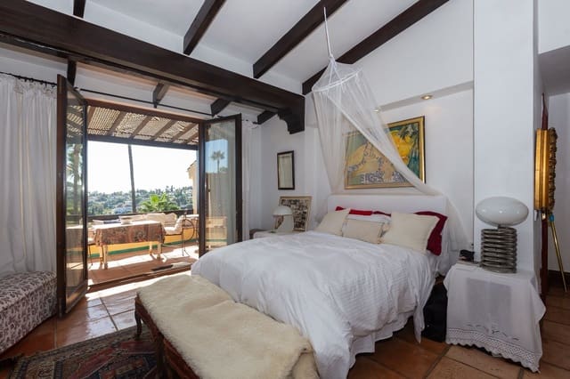 5 slaapkamer Villa te koop in Elviria, Marbella met zwembad - € 1.495.000 (Ref: 9543800)