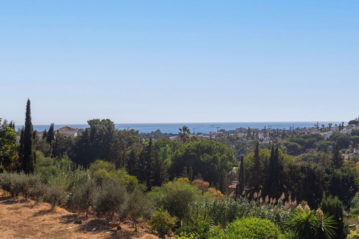 5 slaapkamer Villa te koop in Elviria met zwembad - € 1.495.000 (Ref: 9543800)