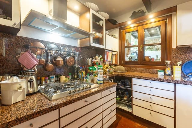 5 slaapkamer Villa te koop in Elviria, Marbella met zwembad - € 1.495.000 (Ref: 9543800)