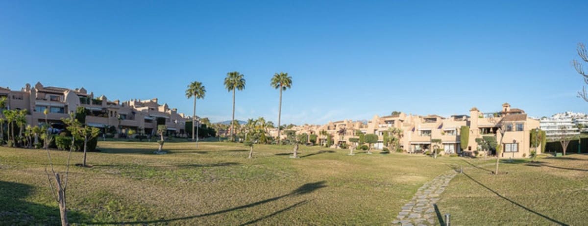 Ático de 3 habitaciones en Atalaya-Isdabe en venta con piscina - 869.000 € (Ref: 9551843)