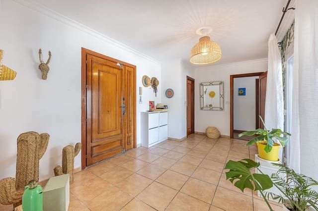 5 sypialnia Willa na sprzedaż w Sotogrande Costa, San Roque z basenem - 1 185 000 € (Ref: 9551845)