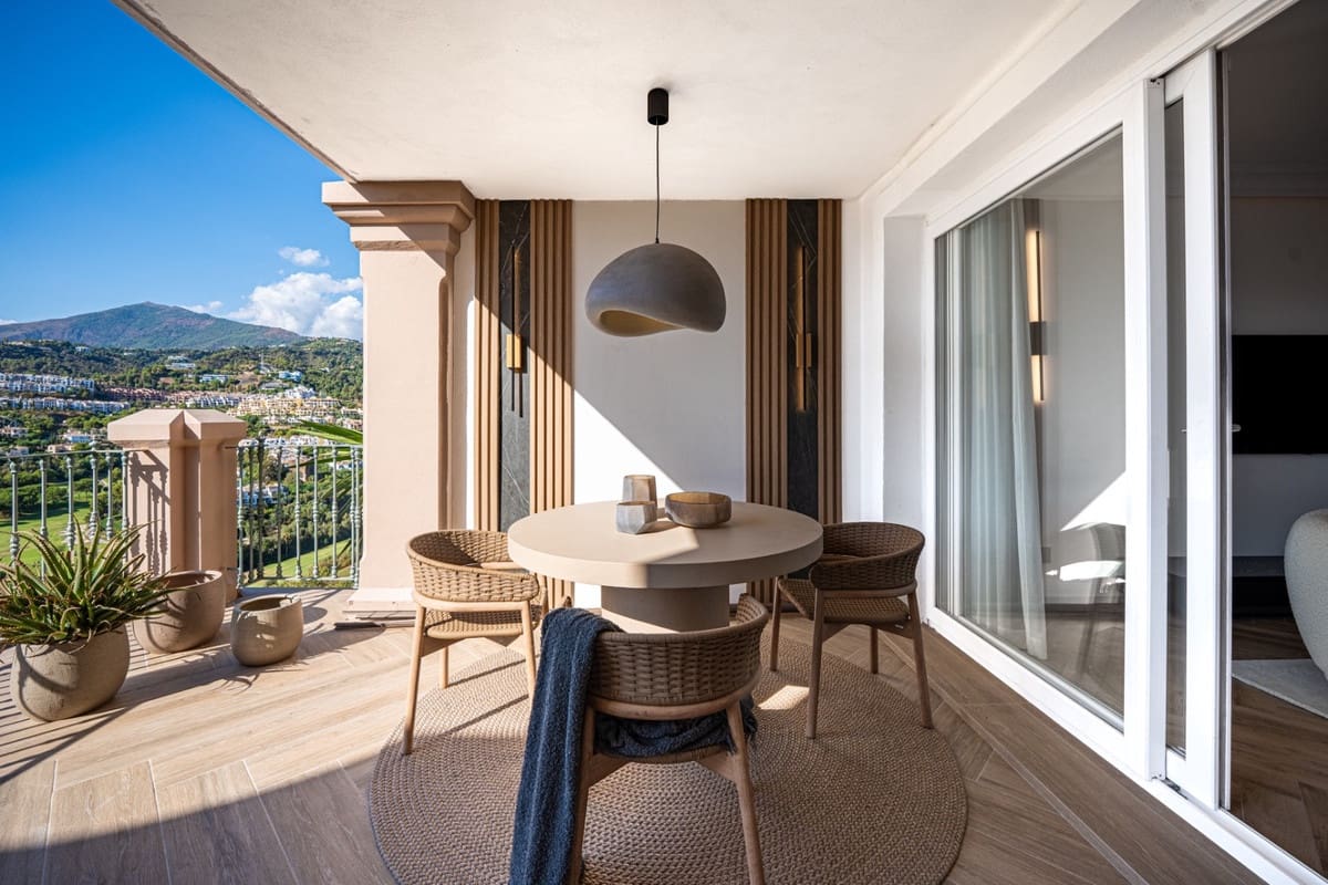 3 sovrum Hus till salu i Monte Halcones med pool - 1 495 000 € (Ref: 9551849)